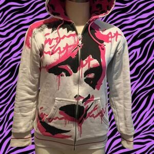 AC is out at the rescue! Please buy!!